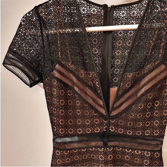 Self-Portrait | Crochet Lace Tiered Midi Dress - Picture 3 of 8